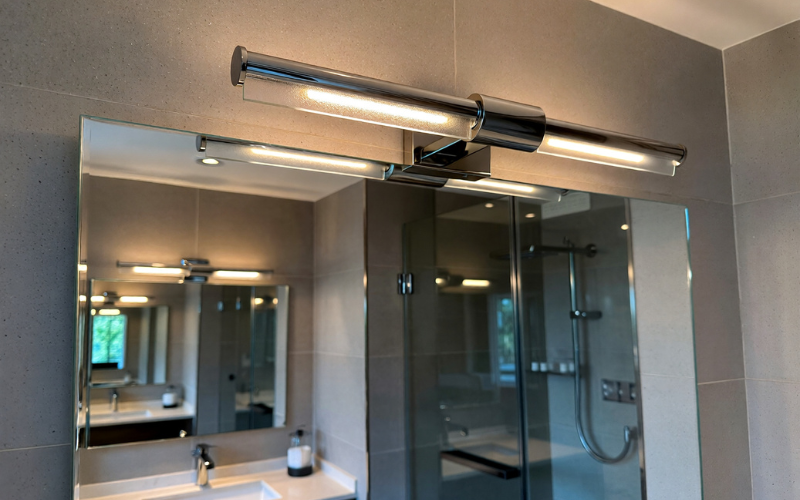 LED bathroom mirror lamp