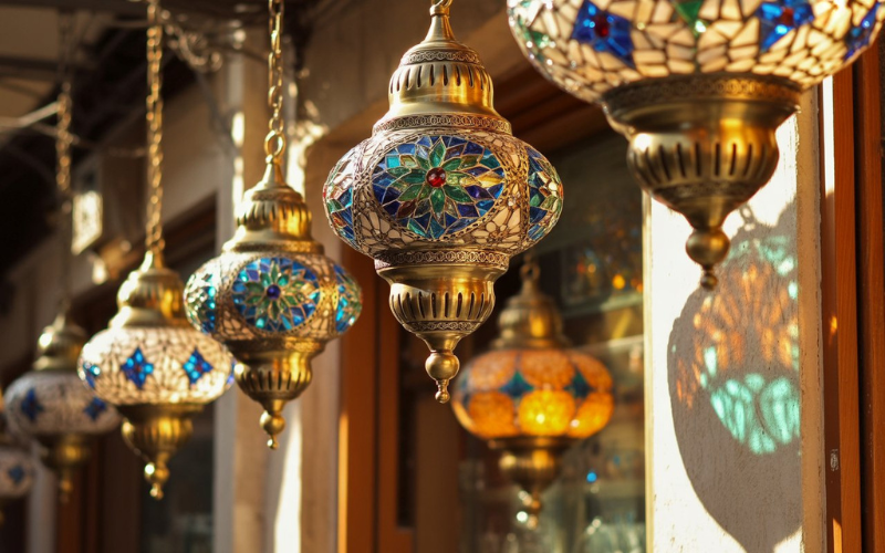 Maintain Your Turkish Lamp